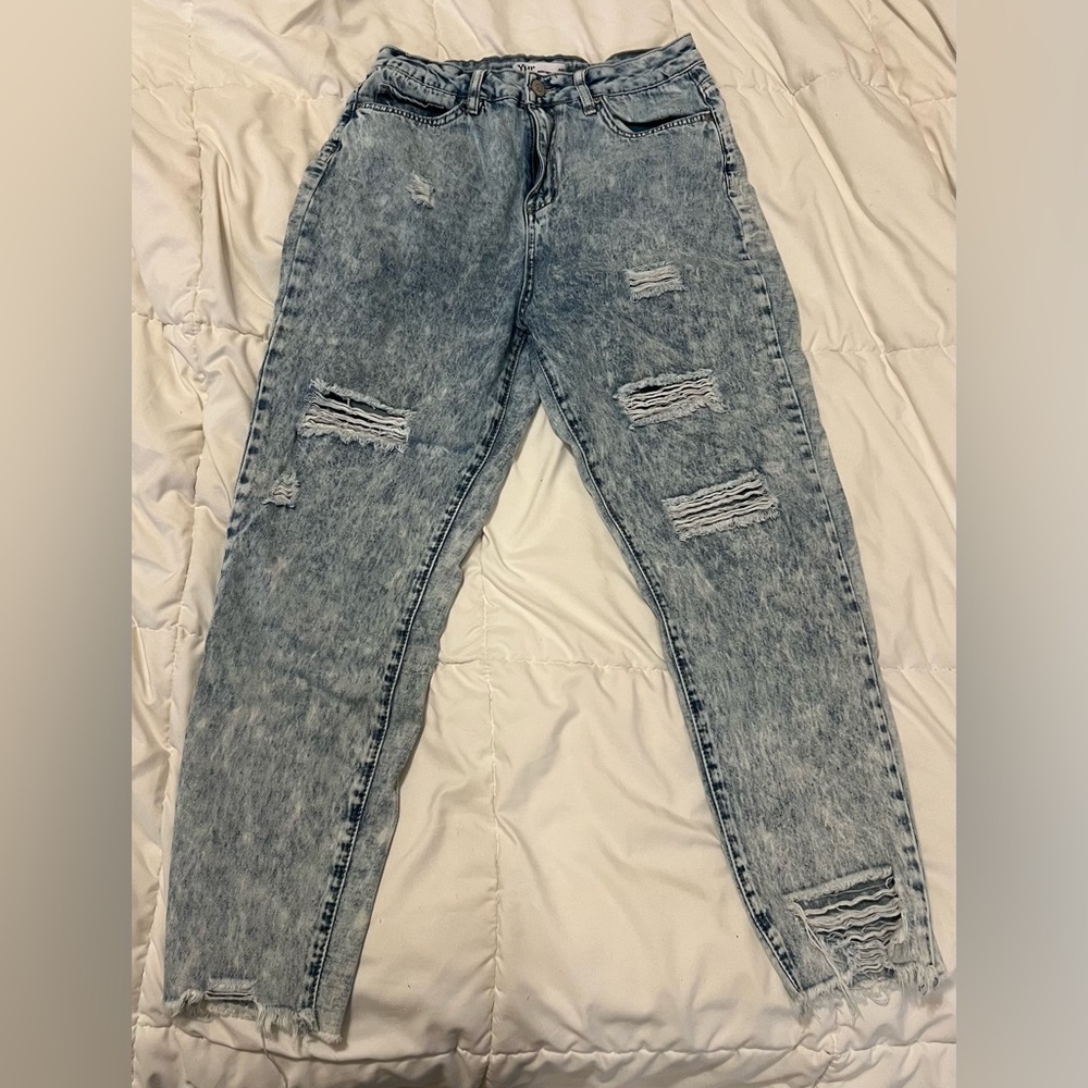 YMI High Rise Dream Fit Ankle Jeans - Size 11/30